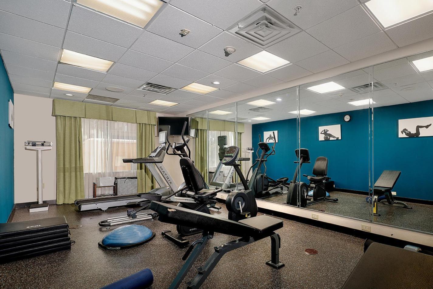 Holiday Inn Express & Suites Houston Northwest-Brookhollow By Ihg Exteriér fotografie